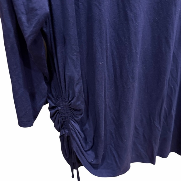 Lane Bryant Women’s 26/28 Navy Blue Tunic Top 3/4 Sleeve Ruched Sides Spandex - Picture 4 of 8